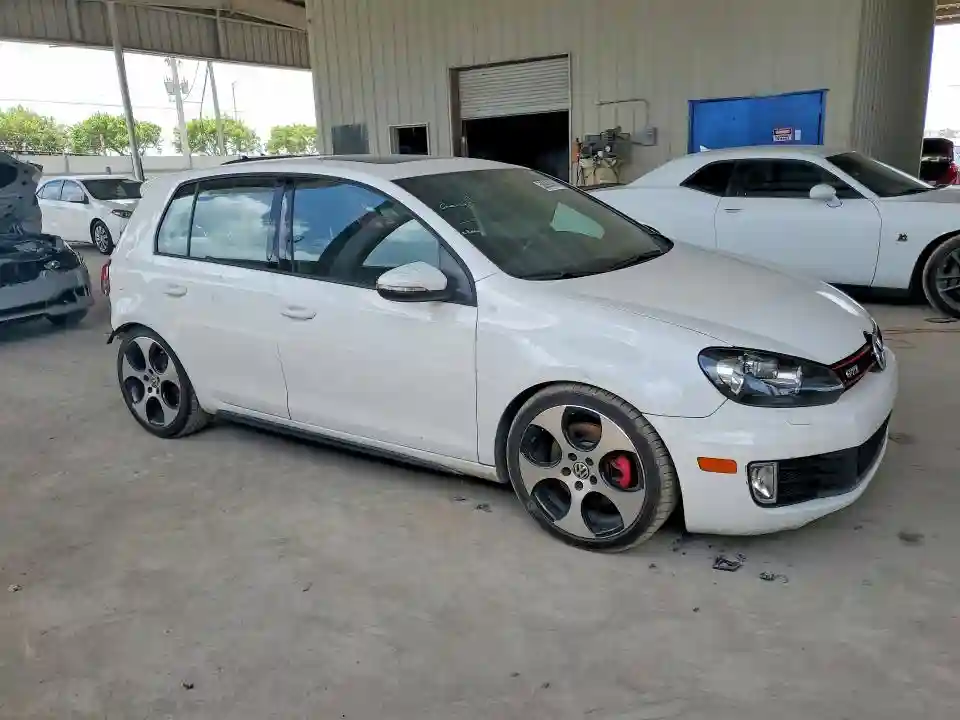 WVWGV7AJ9BW050136 2011 VOLKSWAGEN GTI-3