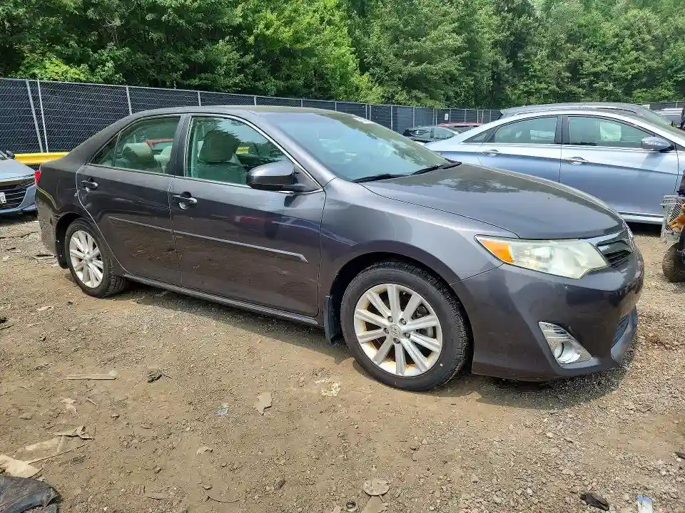 4T1BK1FK3EU024452 2014 TOYOTA CAMRY-3