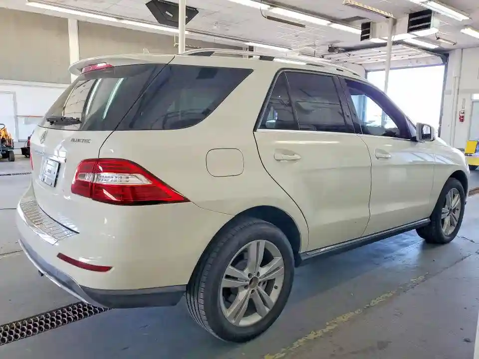 4JGDA2EB5DA238586 2013 MERCEDES-BENZ M-CLASS-2