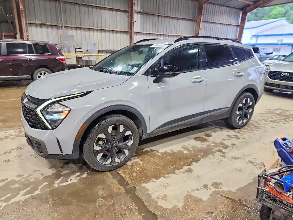 5XYK6CAF2PG013770 2023 KIA SPORTAGE X-0