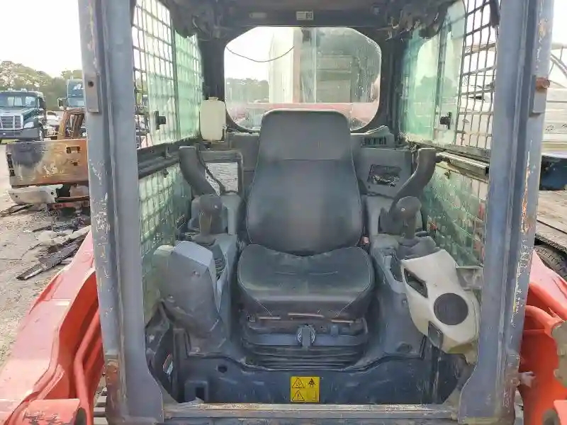 1014440 2017 KUBOTA SVL95-2S-4