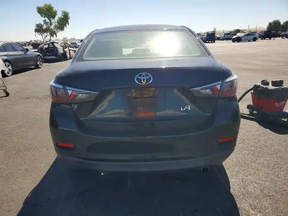 3MYDLBYV3HY158047 2017 TOYOTA YARIS IA B-5
