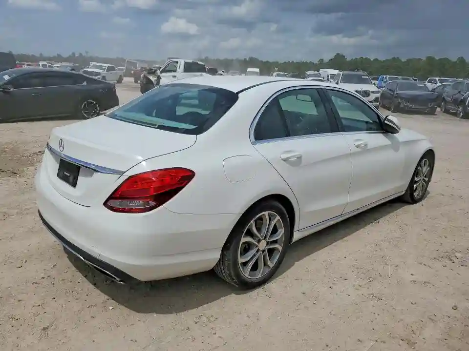 55SWF4JB0GU130774 2016 MERCEDES-BENZ C-CLASS-2