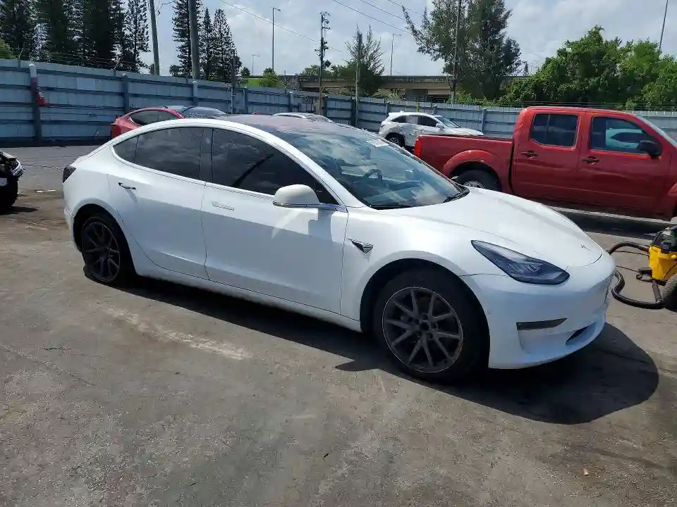 5YJ3E1EA7JF007505 2018 TESLA MODEL 3-3