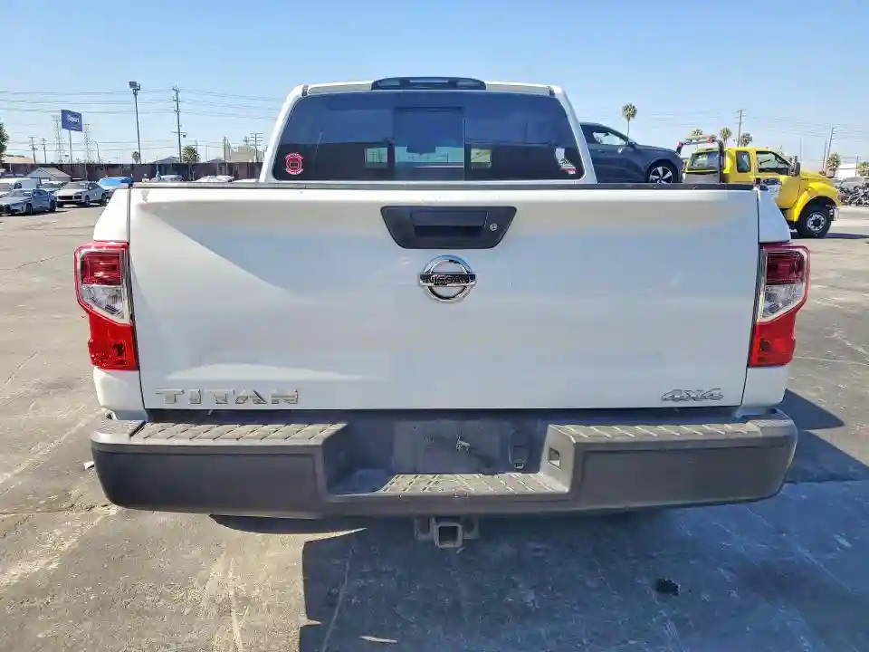 1N6AA1EJXHN549256 2017 NISSAN TITAN-5