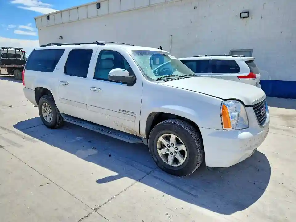 1GKS2KE72CR121654 2012 GMC YUKON-3
