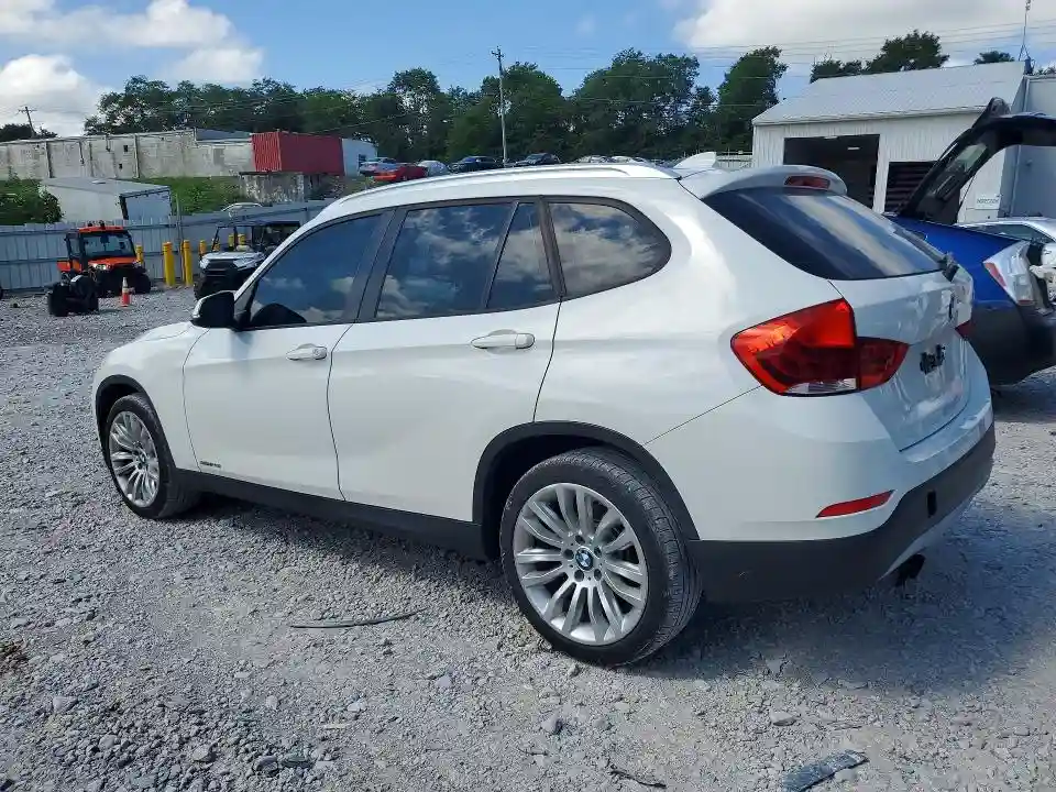 WBAVM1C58EVW48667 2014 BMW X1-1