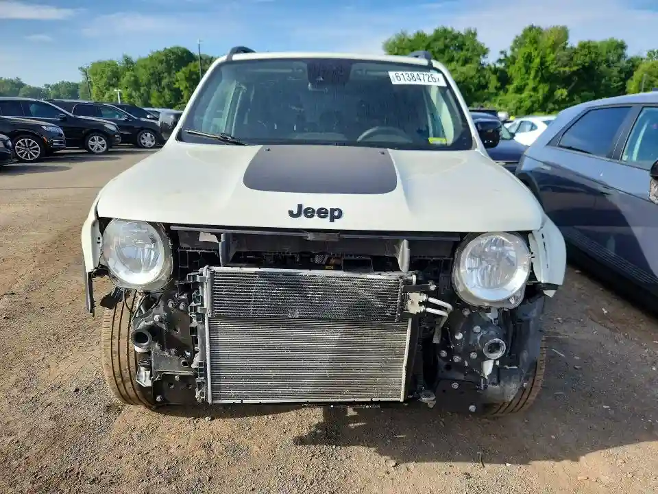 ZACNJDB12PPP44622 2023 JEEP RENEGADE-4