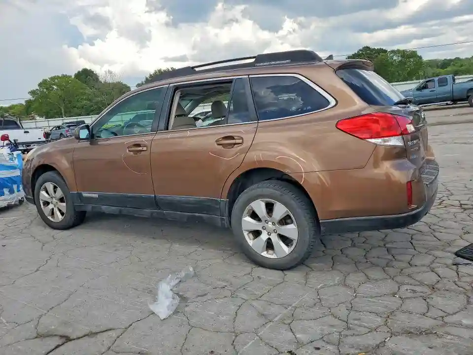 4S4BRBKC9B3344568 2011 SUBARU OUTBACK-1