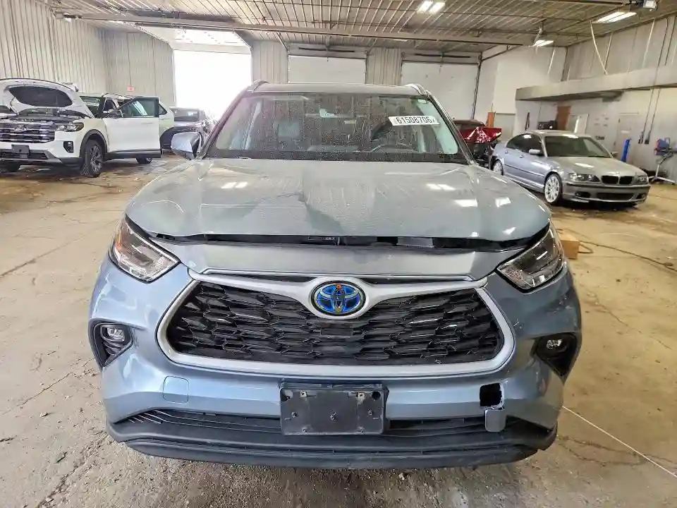 5TDGBRCH4MS066049 2021 TOYOTA HIGHLANDER-4