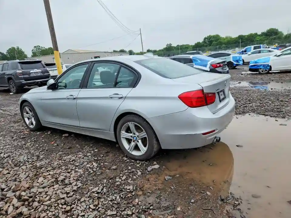 WBA3B5G58DNS03195 2013 BMW 3 SERIES-1