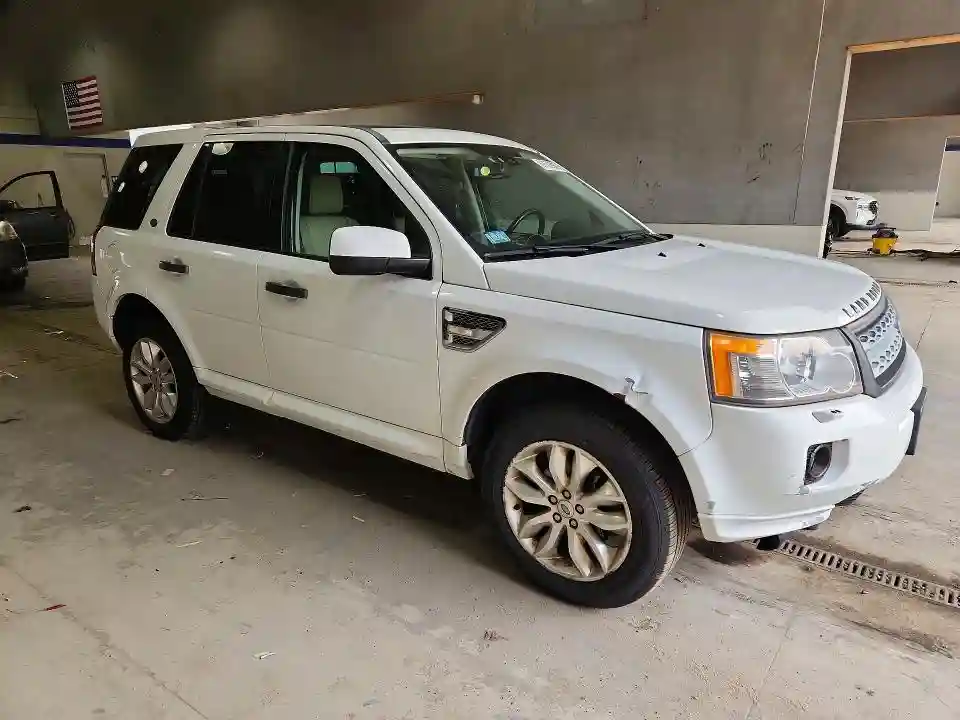 SALFR2BN0BH222264 2011 LAND ROVER LR2-3