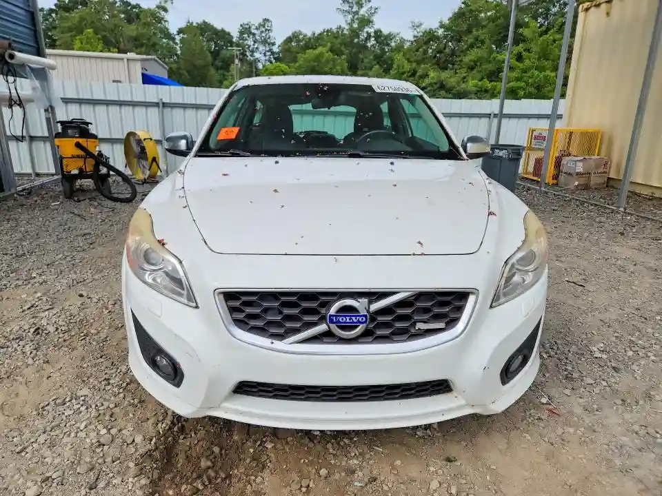 YV1672MK9B2246530 2011 VOLVO C30-4