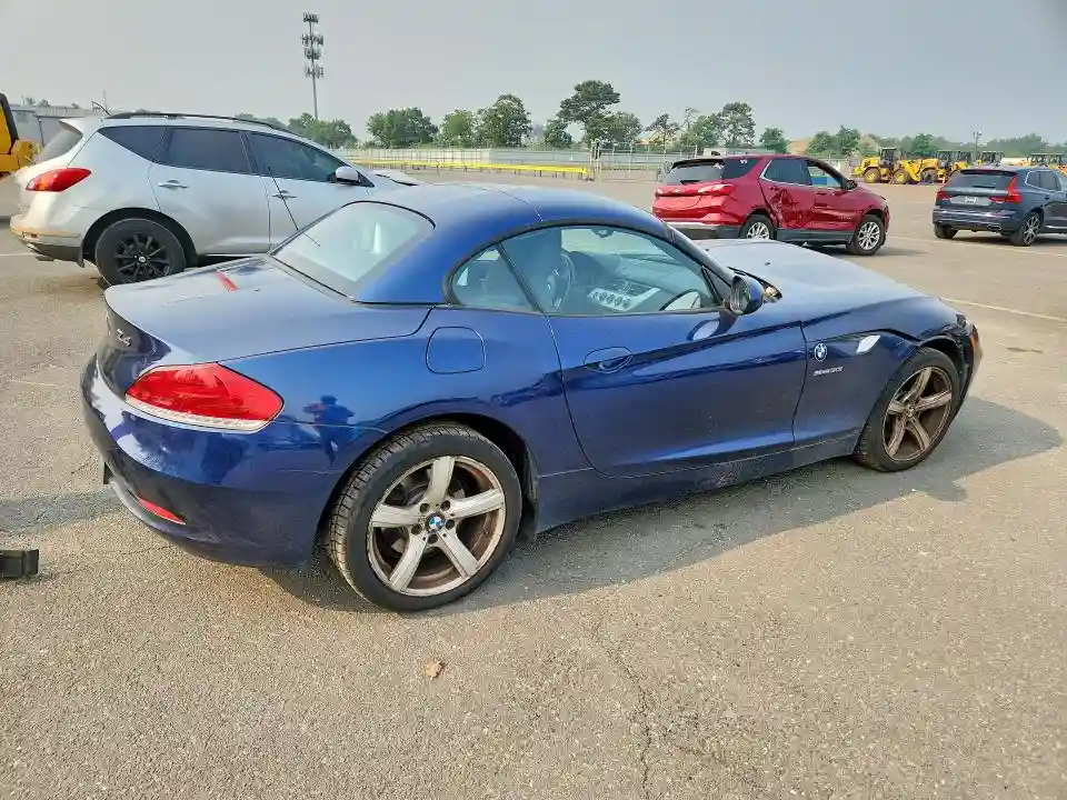 WBALM5C56BE495703 2011 BMW Z4-2