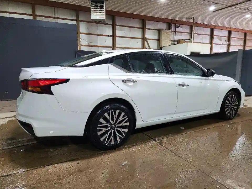 1N4BL4DV8SN371044 2025 NISSAN ALTIMA-2