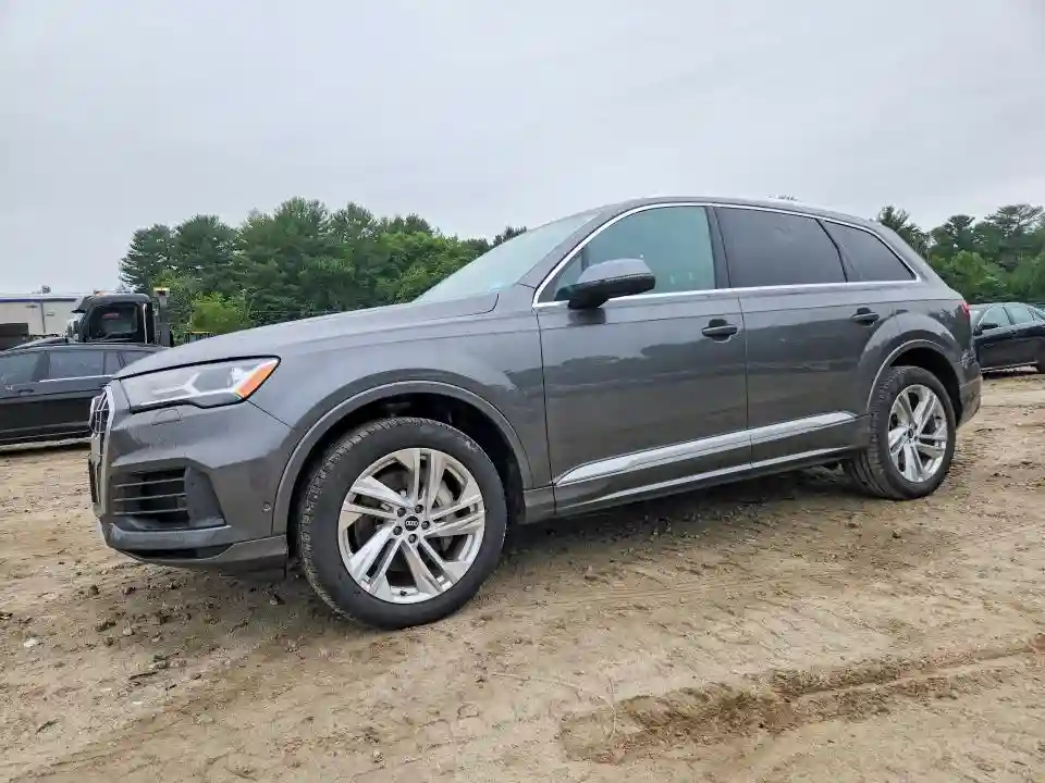 WA1LXAF75MD041946 2021 AUDI Q7-0