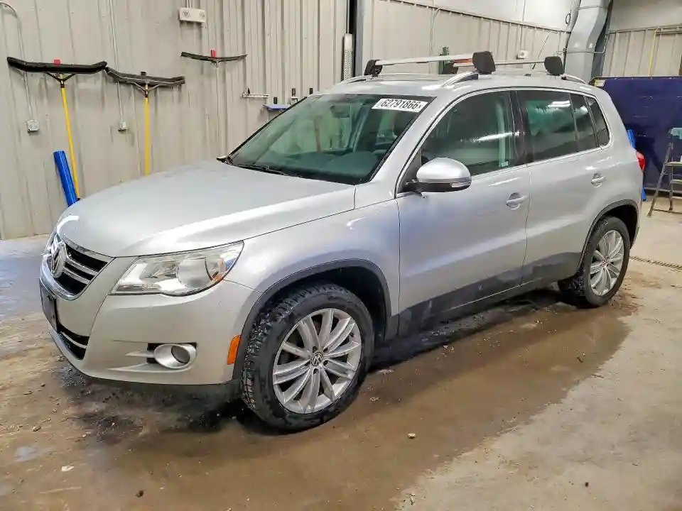 WVGBV7AX2BW539293 2011 VOLKSWAGEN TIGUAN-0