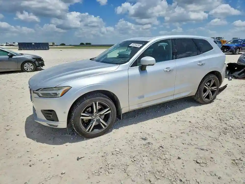 LYVA22RMXJB096725 2018 VOLVO XC60-0