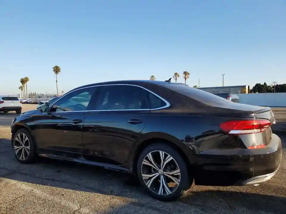 1VWCA7A30LC018526 2020 VOLKSWAGEN PASSAT-1