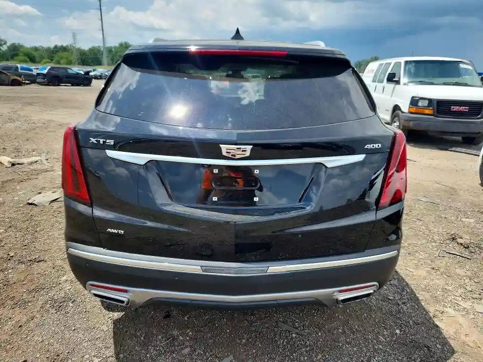 1GYKNDRS6NZ105208 2022 CADILLAC XT5-5