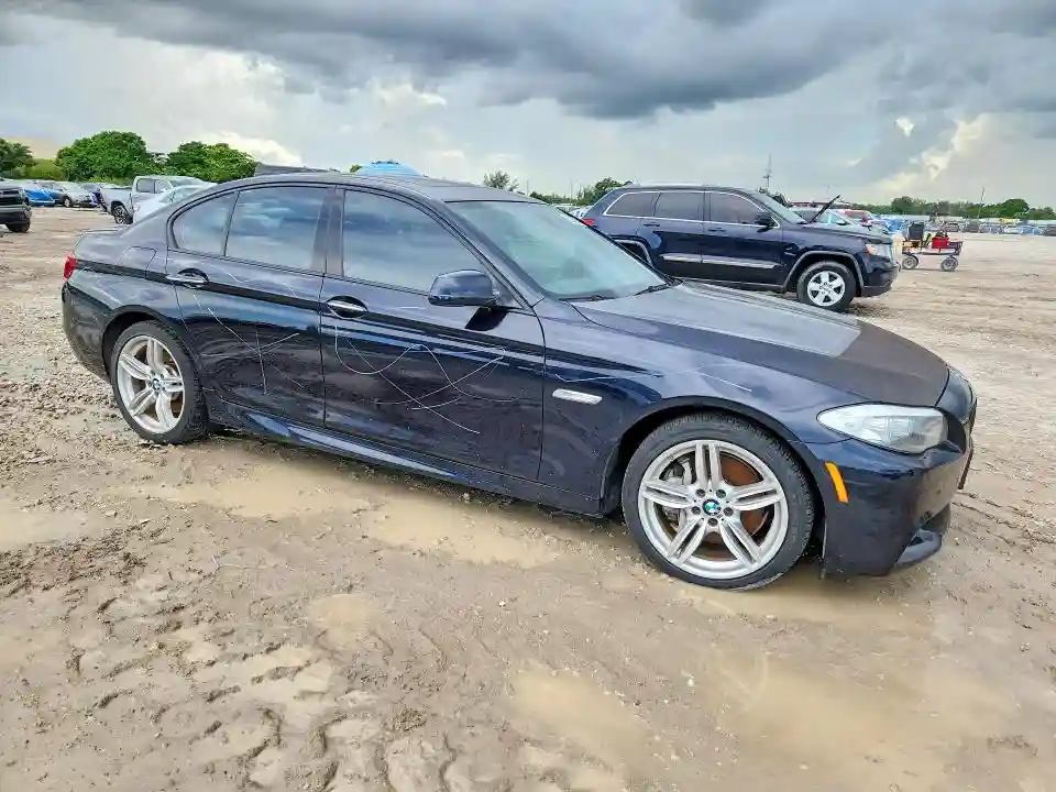 WBAFR9C58CC271478 2012 BMW 5 SERIES-3