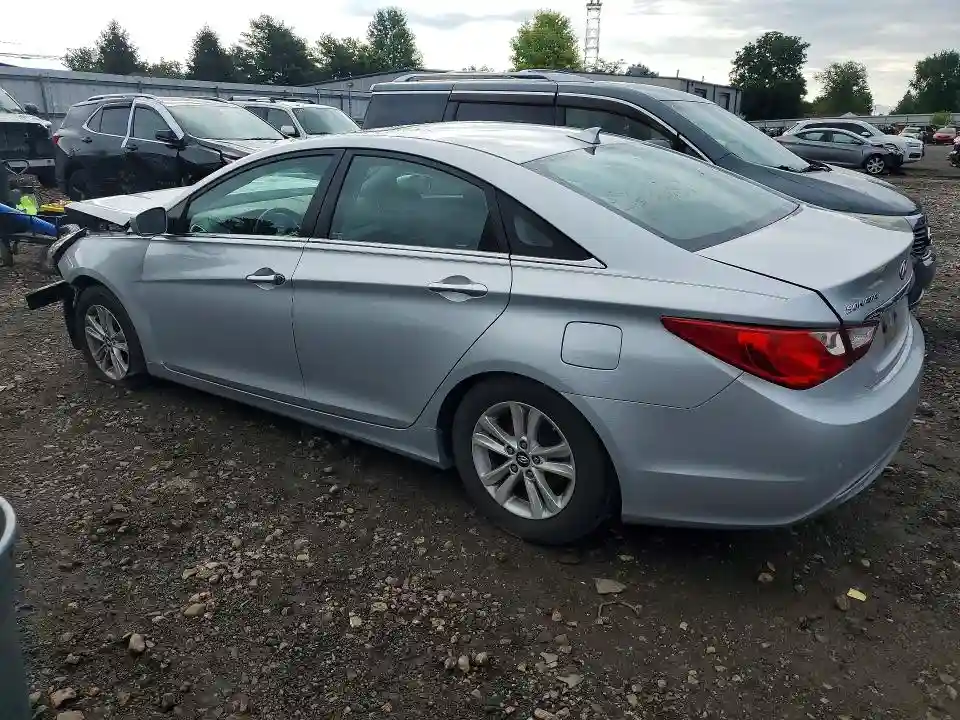 5NPEB4AC9DH785854 2013 HYUNDAI SONATA-1