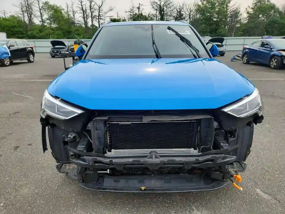 WA1FECF36L1038694 2020 AUDI Q3-4