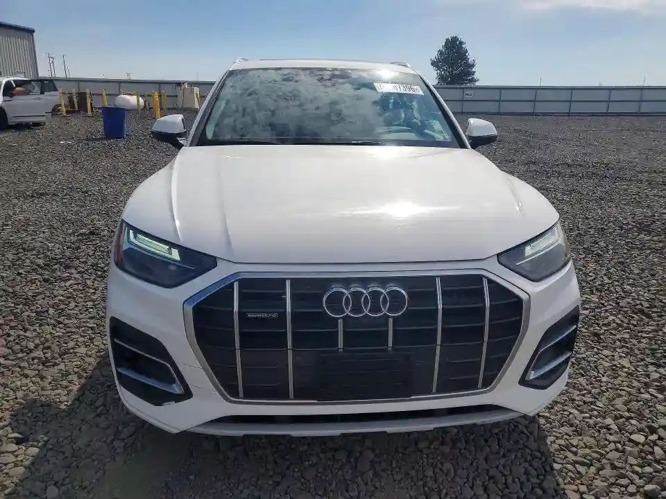 WA1BAAFY5M2019351 2021 AUDI Q5-4