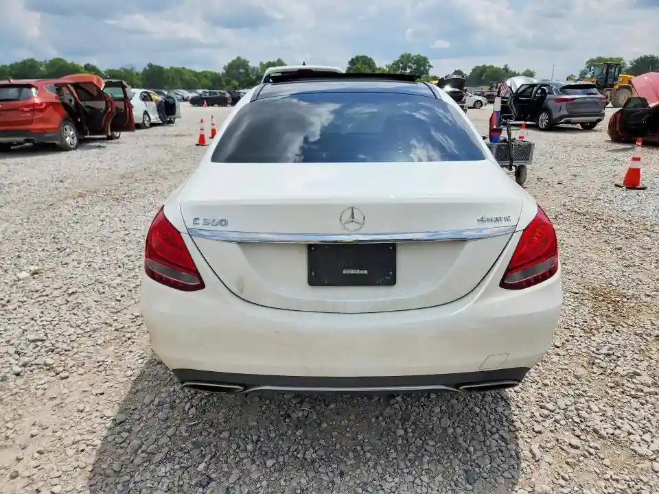 WDDWF4KB3JR413905 2018 MERCEDES-BENZ C-CLASS-5