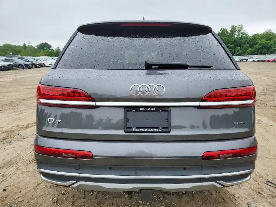 WA1LXAF75MD041946 2021 AUDI Q7-5
