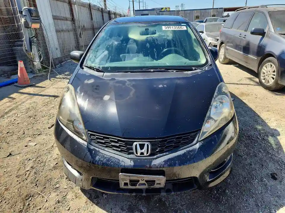 JHMGE8H56DC049284 2013 HONDA FIT-4