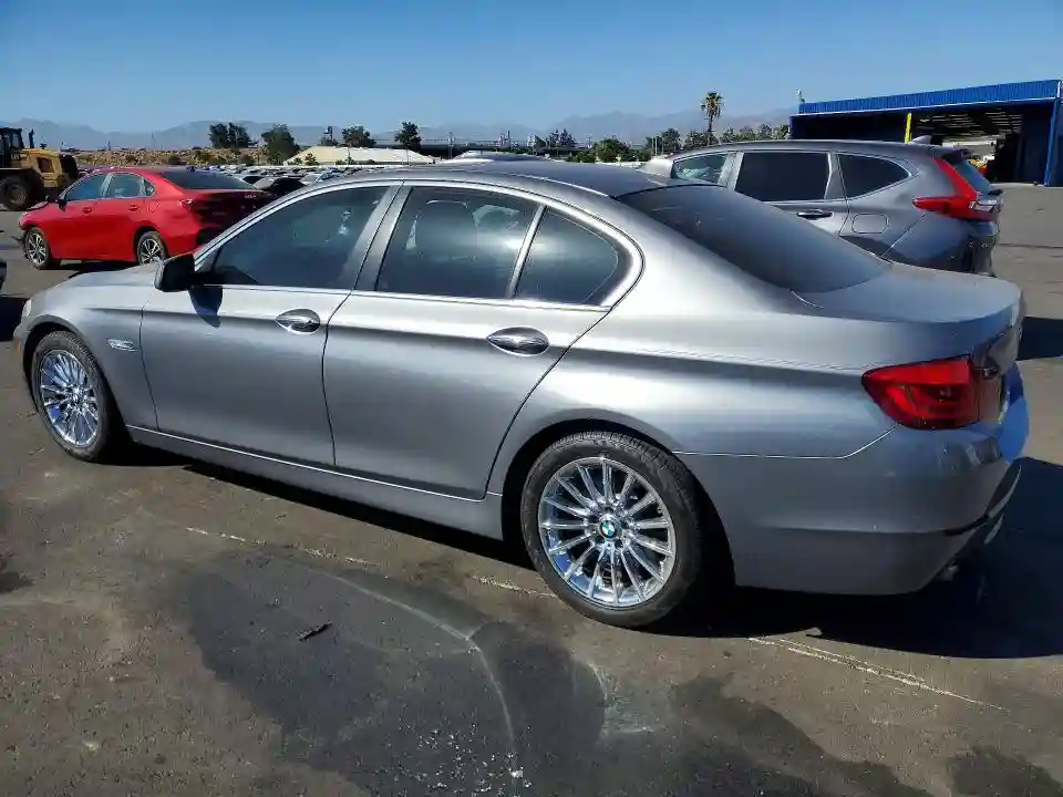 WBAFR7C52CC812299 2012 BMW 5 SERIES-1