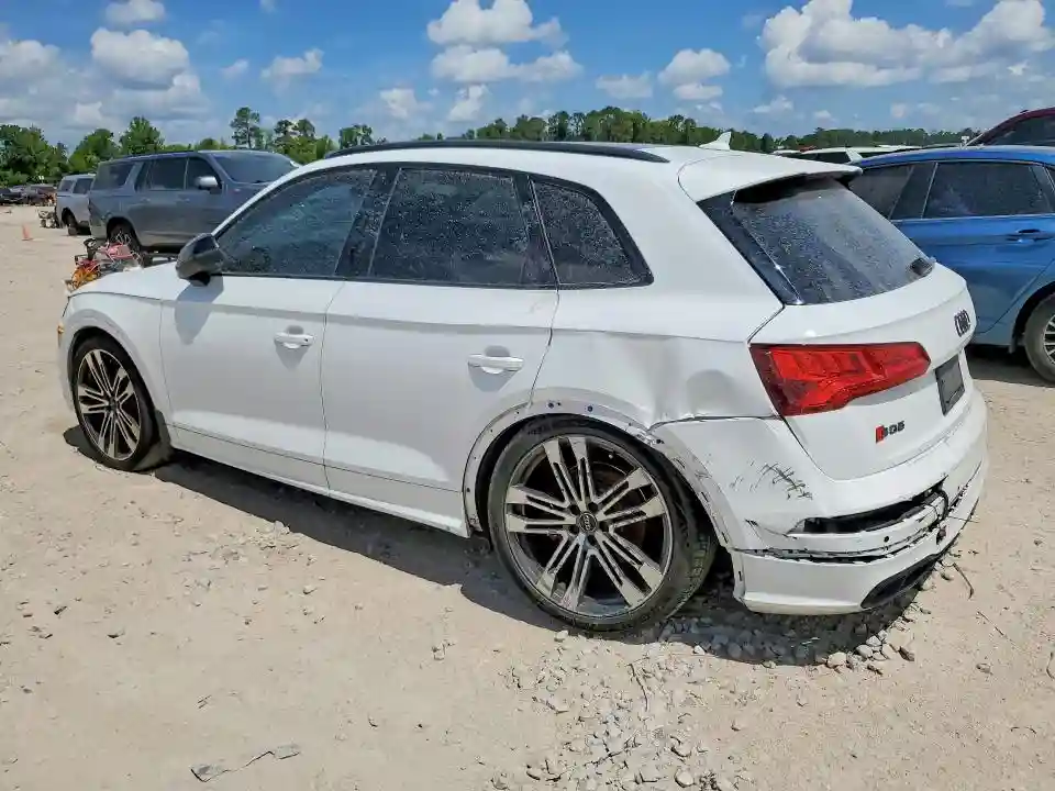 WA1B4AFY6L2113390 2020 AUDI SQ5-1
