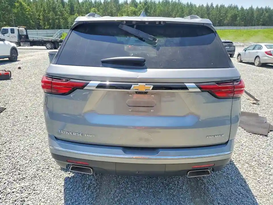 1GNEVKKW3PJ184768 2023 CHEVROLET TRAVERSE-5