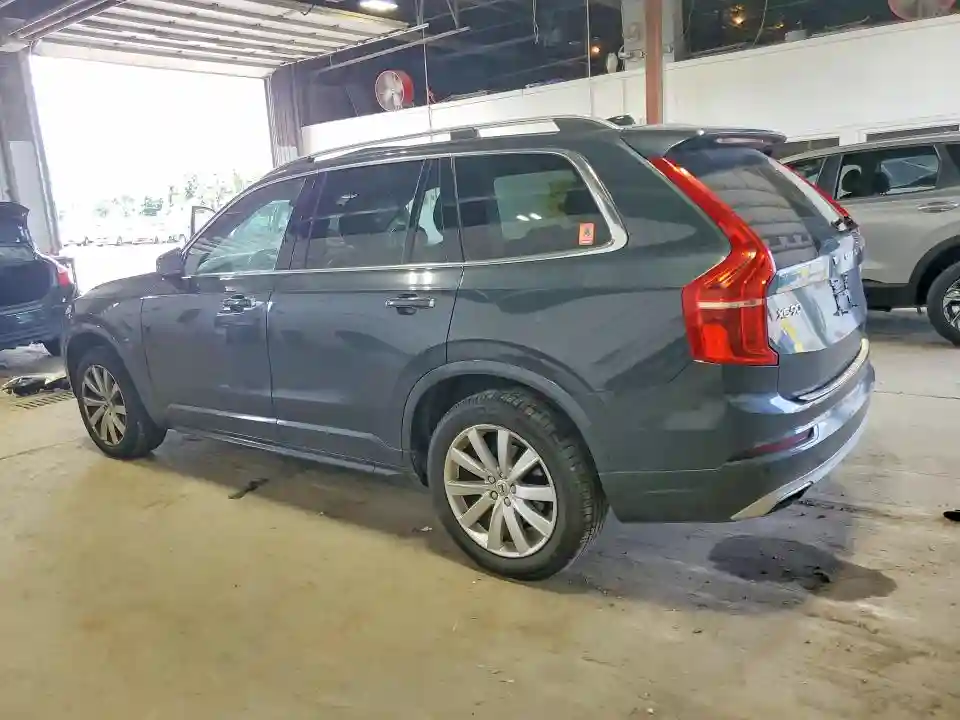 YV4A22PK8G1030608 2016 VOLVO XC90-1