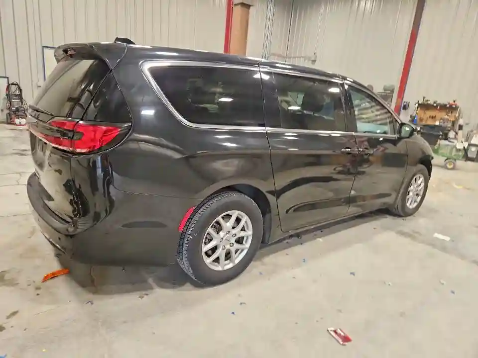 2C4RC1BG5PR627310 2023 CHRYSLER PACIFICA-2