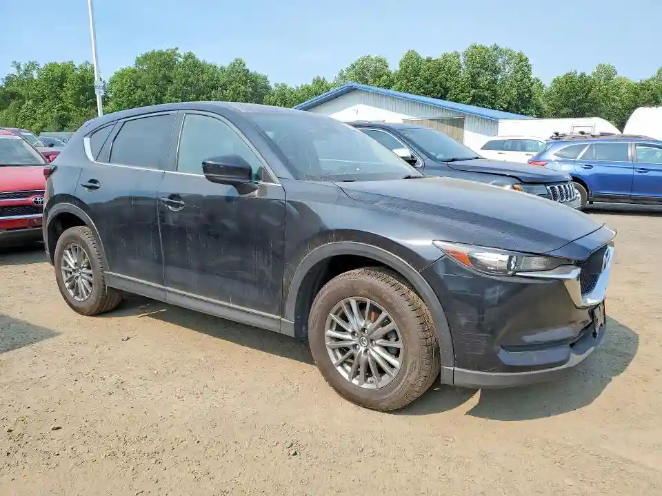 JM3KFBBM5J1328519 2018 MAZDA CX-5-3