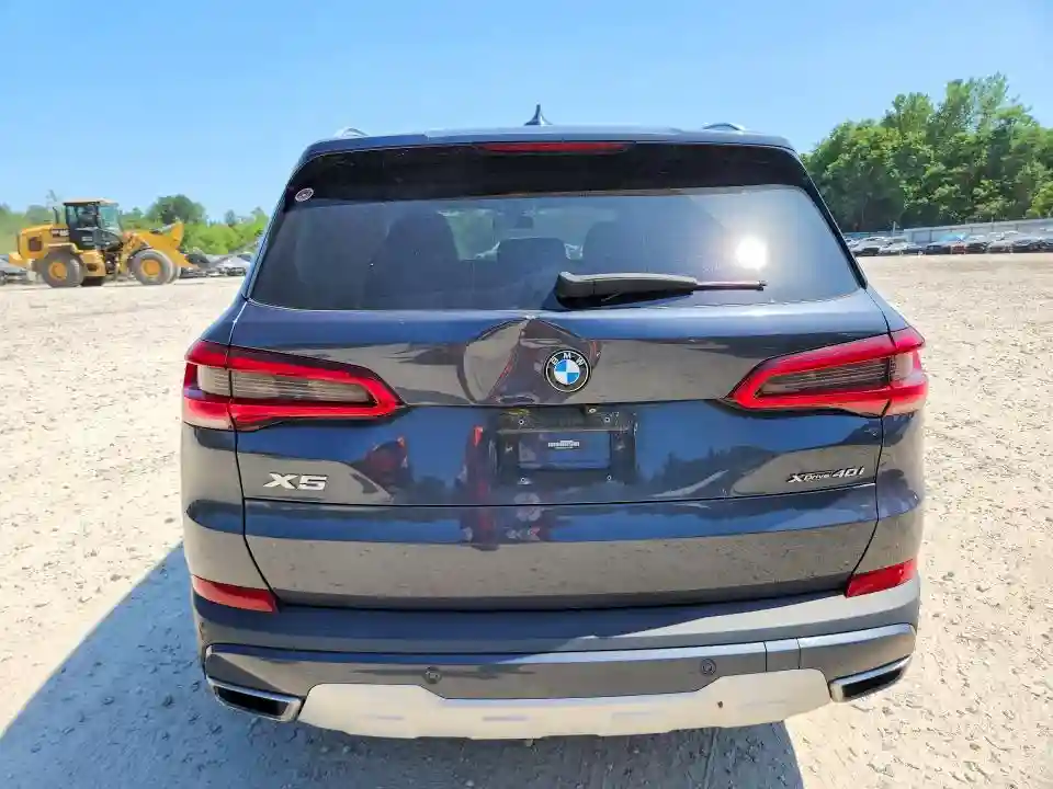 5UXCR6C58KLL09051 2019 BMW X5-5