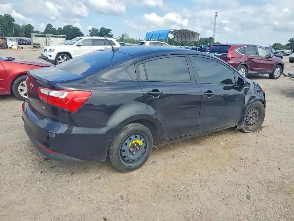 KNADM4A34H6062349 2017 KIA RIO-2
