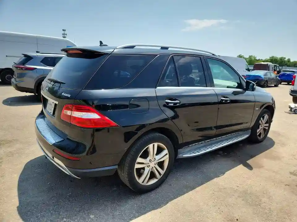 4JGDA5HB7CA021522 2012 MERCEDES-BENZ M-CLASS-2
