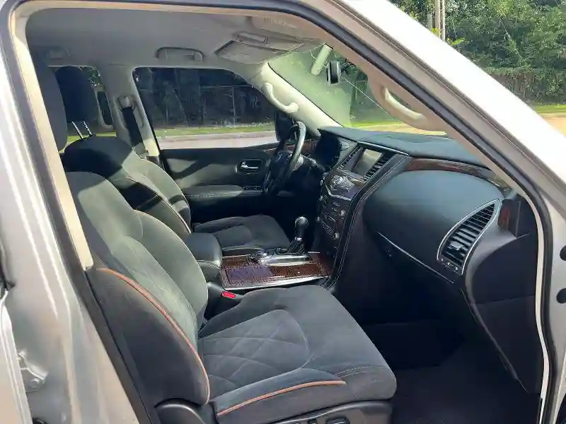 JN8AY2ND7JX002961 2018 NISSAN ARMADA-4