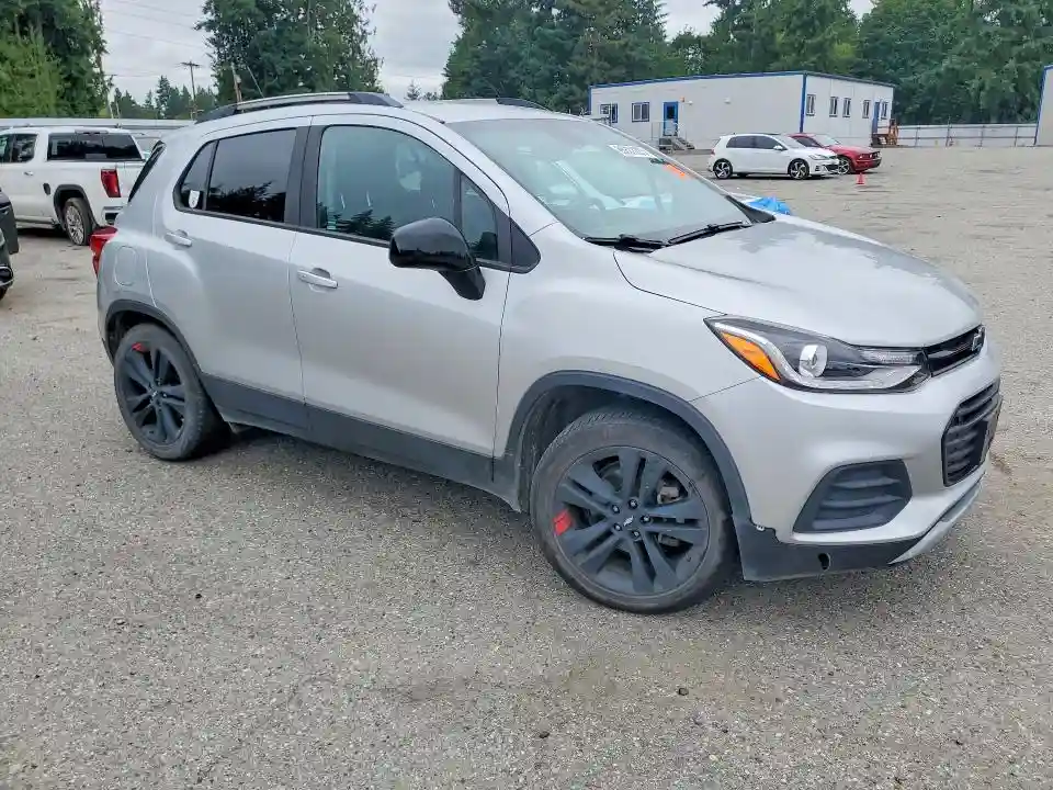 KL7CJPSB4LB325421 2020 CHEVROLET TRAX-3