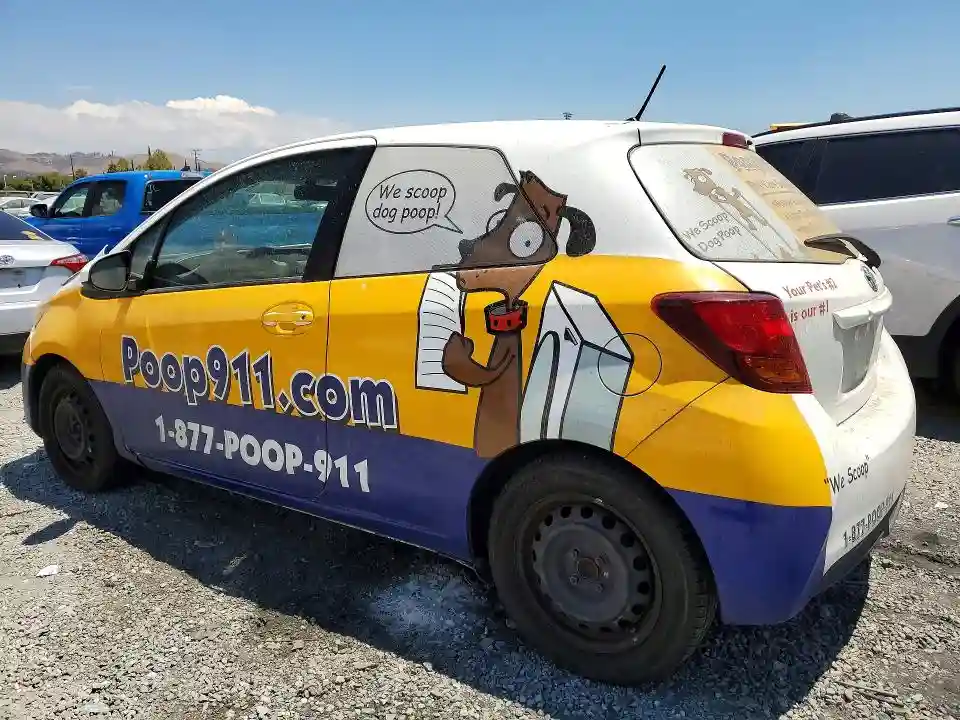 VNKJTUD38FA049948 2015 TOYOTA YARIS 3-DO-1
