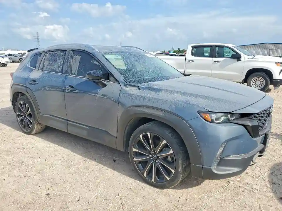 7MMVABEM8PN105618 2023 MAZDA CX-50-3