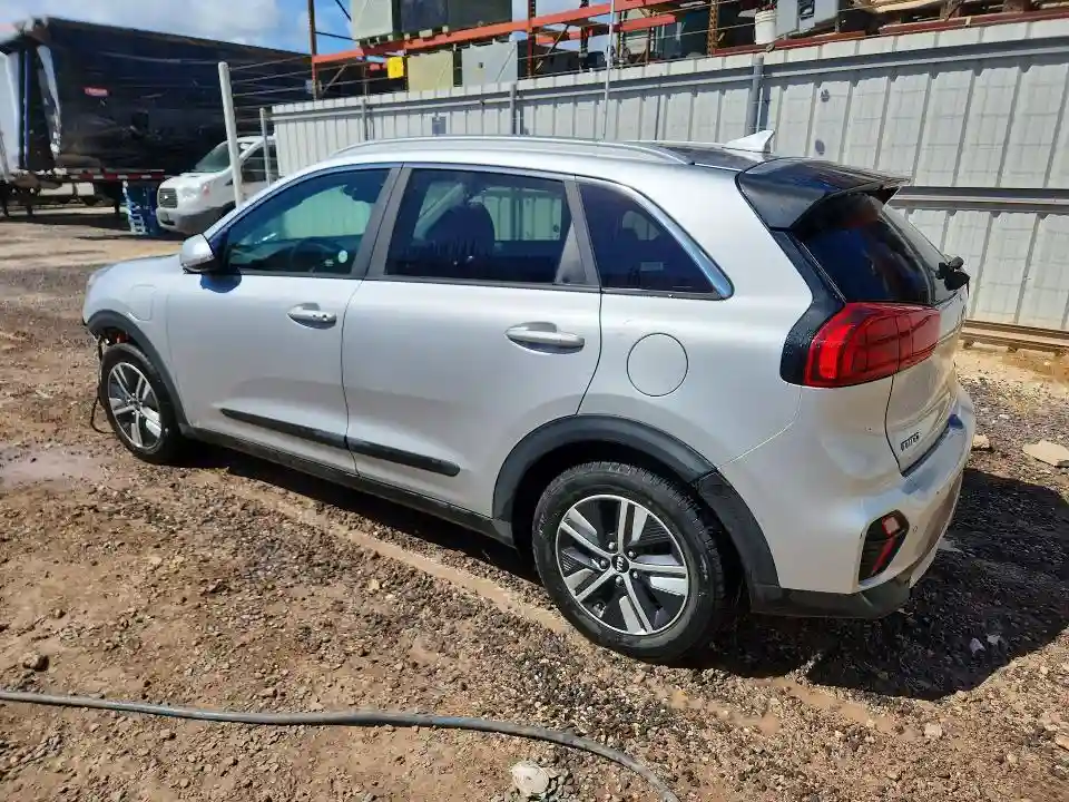 KNDCC3LD5L5363616 2020 KIA NIRO-1