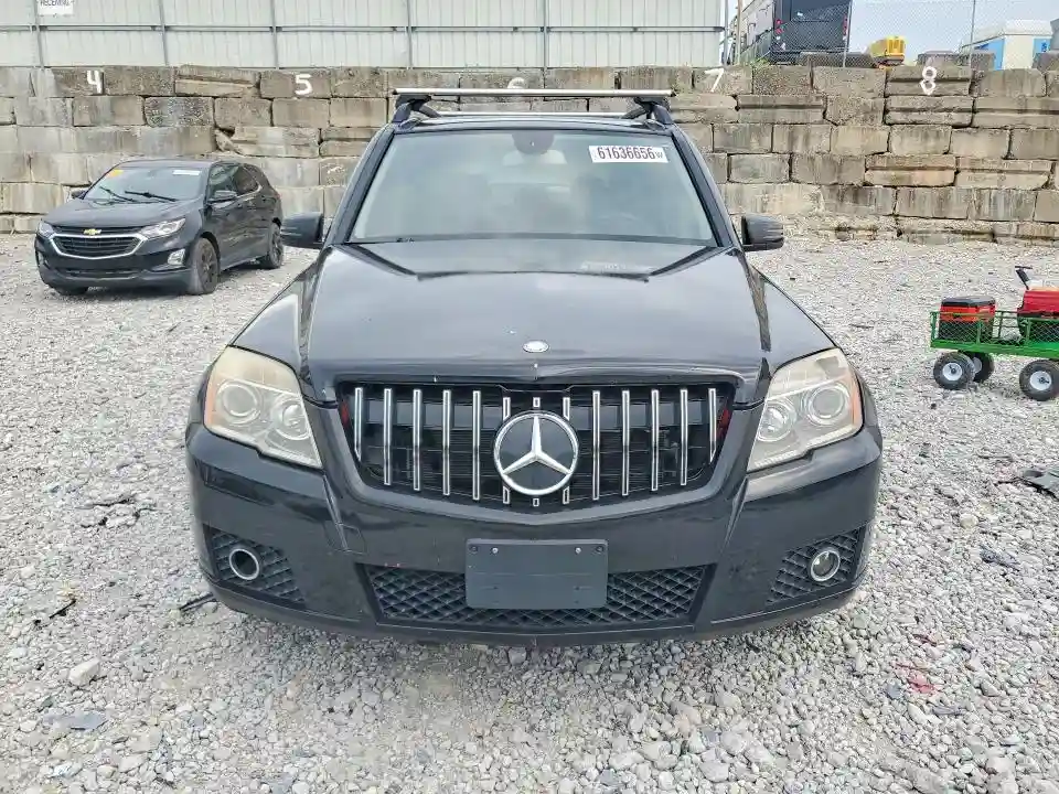 WDCGG8HB9BF570538 2011 MERCEDES-BENZ GLK-CLASS-4