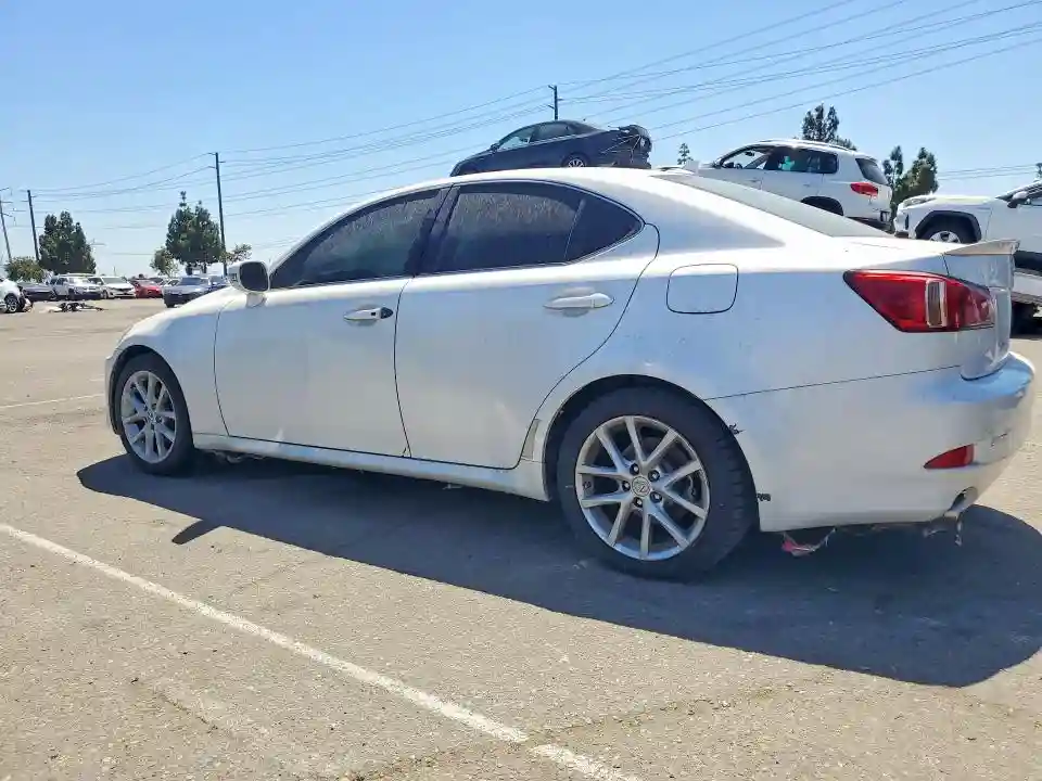 JTHBF5C20B5144279 2011 LEXUS IS-1