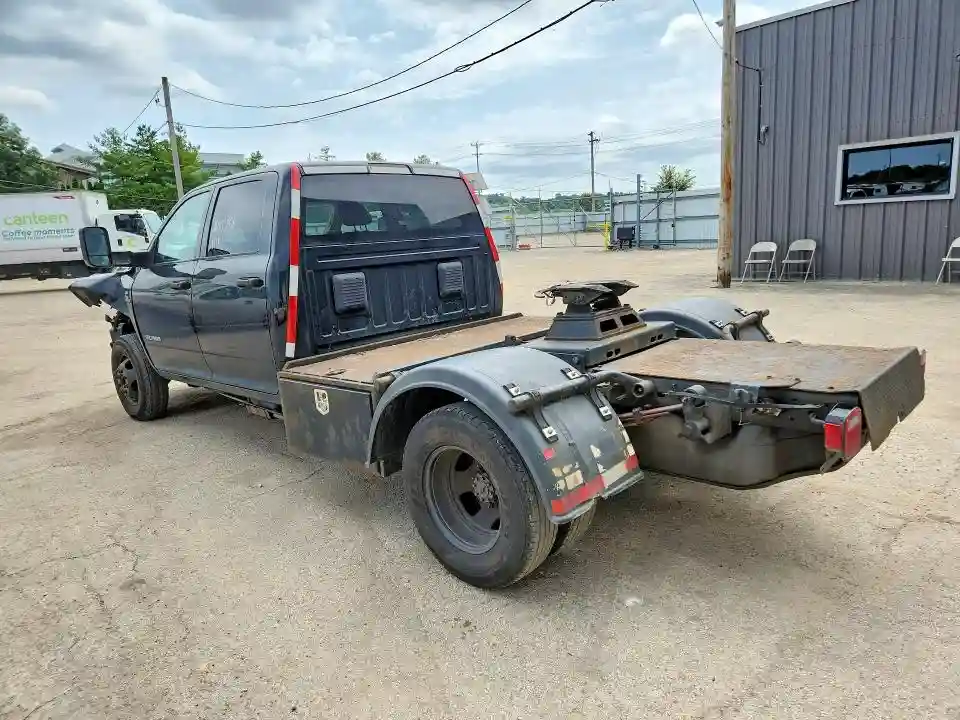 3C7WRTCL6KG671939 2019 RAM 3500-1