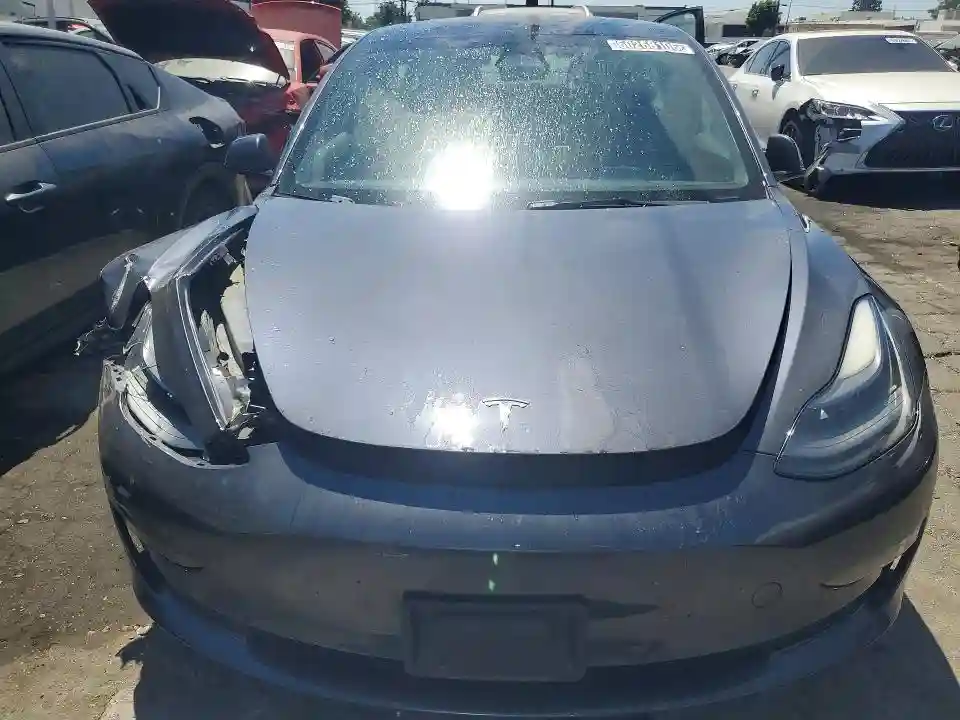 5YJ3E1EAXPF447811 2023 TESLA MODEL 3-4