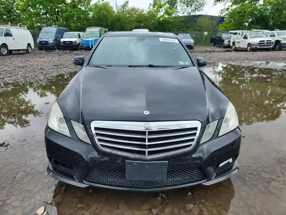 WDDHF8HB4BA429554 2011 MERCEDES-BENZ E-CLASS-4